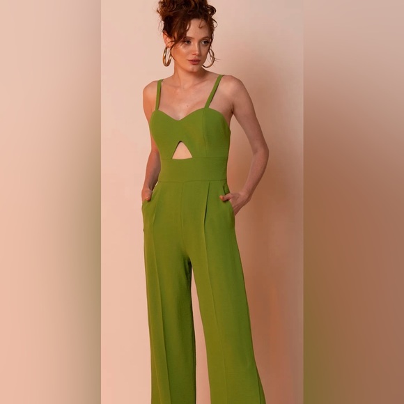 Lush Pants - Gorgeous green jumpsuit